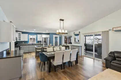 23960 Abernethy Way, Maple Ridge, BC, Maple ridge — Single Family Residence for sale