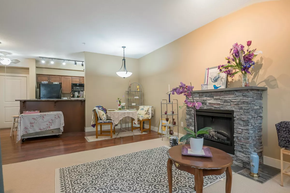 Dining Area Photo of 102 9000 Birch Street, Chilliwack, BC