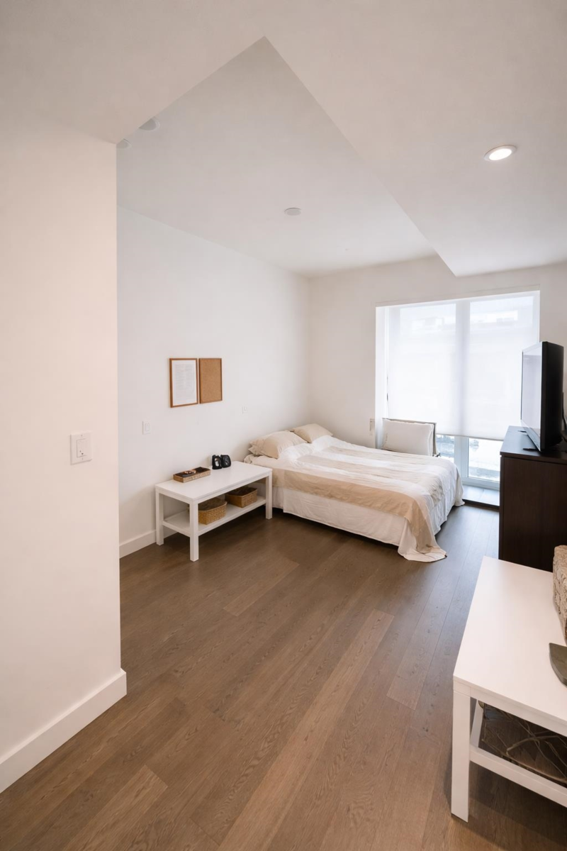 Kitchen Photo of 908 6833 Pearson Way, Richmond, BC