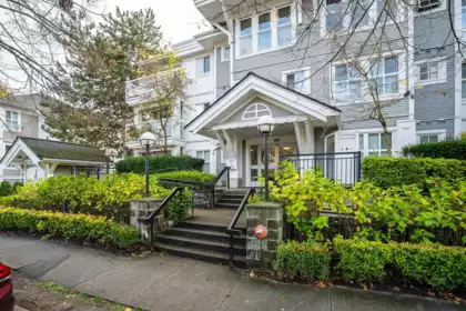 207 3038 E Kent Avenue South, Vancouver, BC, Vancouver — Apartment/Condo for sale