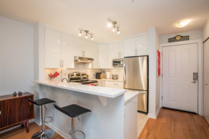 207 3038 E Kent Avenue South, Vancouver, BC, Vancouver — Apartment/Condo for sale