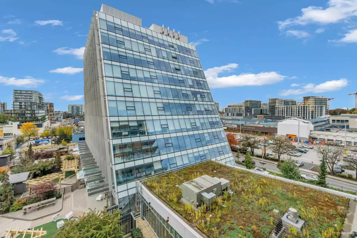 Mudroom Photo of 860 6320 No. 3 Road, Richmond, BC