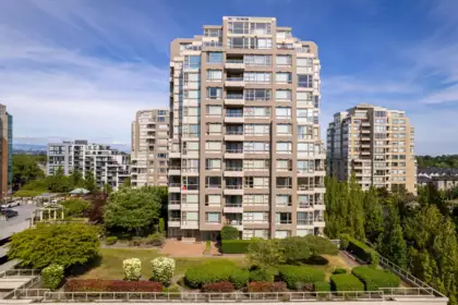 405 8297 Saba Road, Richmond, BC, Richmond — Apartment/Condo for sale