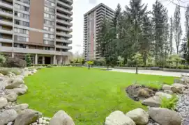 702 3771 Bartlett Court, Burnaby, BC