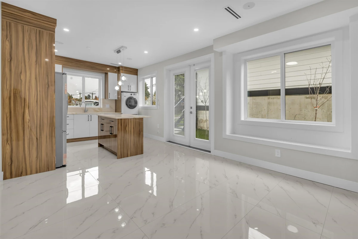 Kitchen Photo of 4325 Kamloops Street, Vancouver, BC