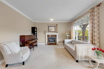 16 1705 Parkway Boulevard, Coquitlam, BC, Coquitlam — Single Family Residence for sale