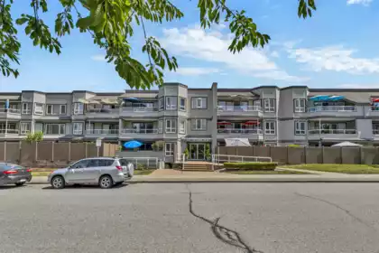 205 1840 E Southmere Crescent, Surrey, BC, Surrey — Apartment/Condo for sale