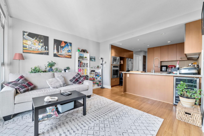 2807 1155 The High Street, Coquitlam, BC