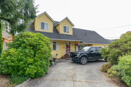 1404 53a Street, Delta, BC, Delta — Single Family Residence for sale