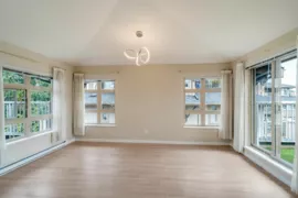 MLS R3034370