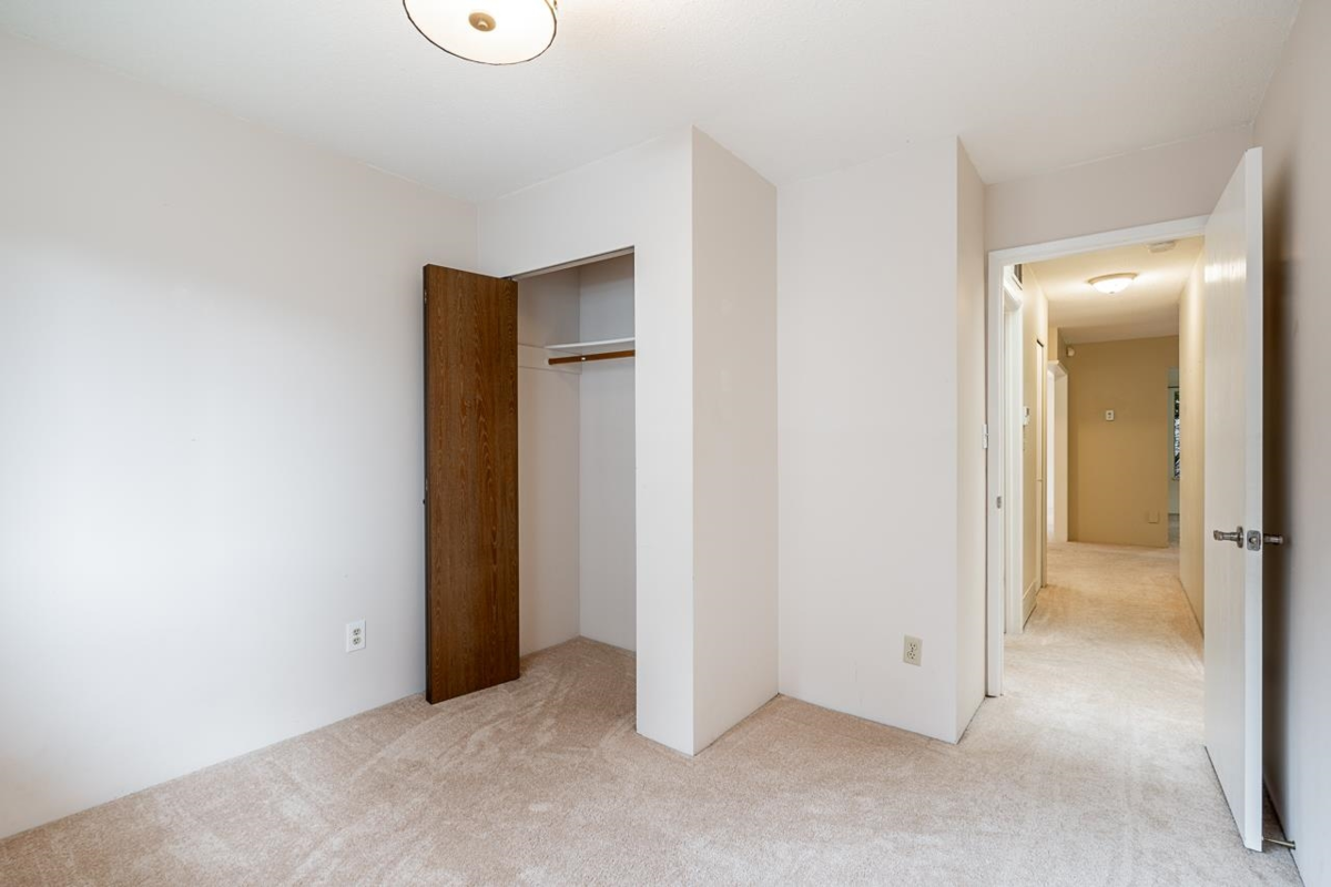 Garage Interior Photo of 16112 10 Avenue, Surrey, BC