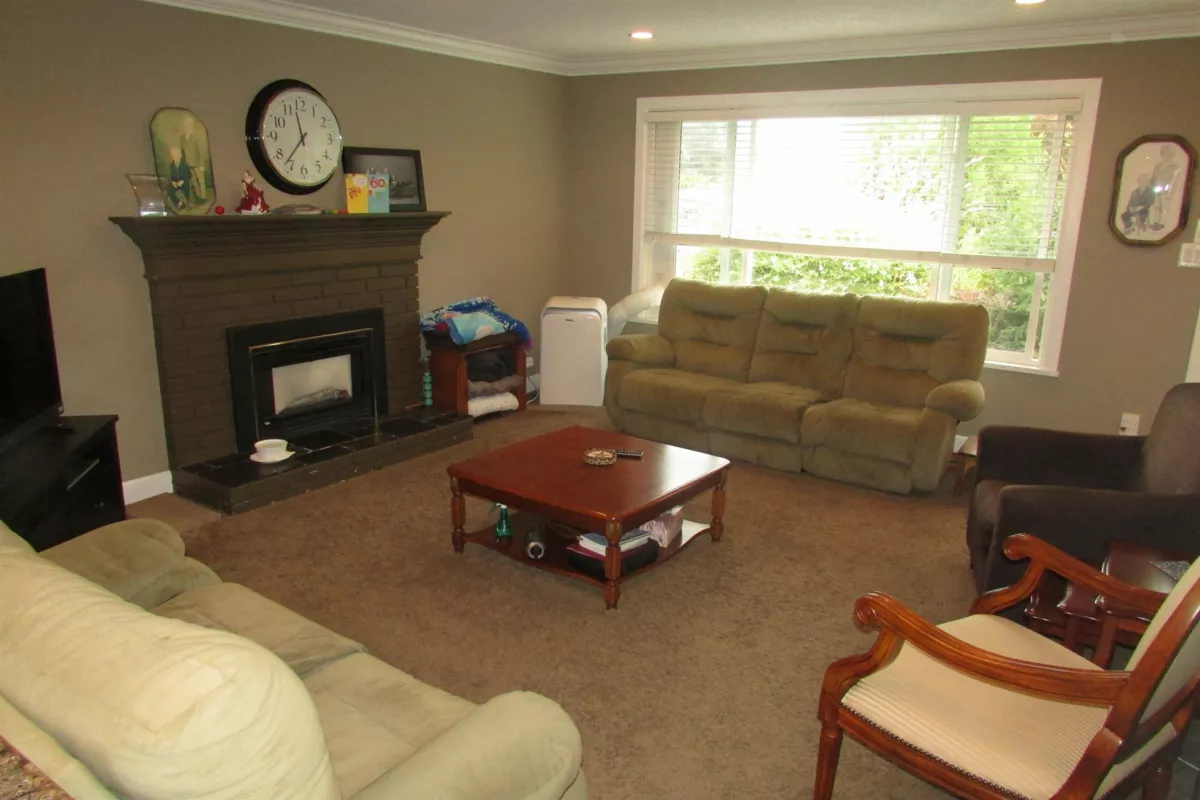 Family Room Photo of 34494 York Avenue, Abbotsford, BC