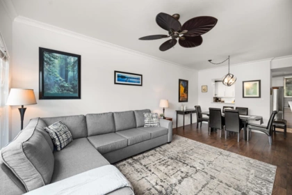 309 15809 Marine Drive, White Rock, BC, White Rock — Apartment/Condo for sale