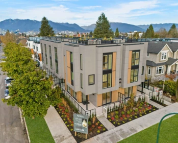 Hot Tub / Spa Photo of 4460 Ash Street, Vancouver, BC