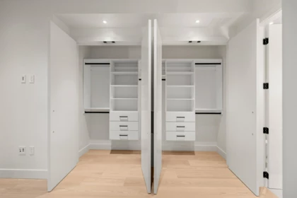 Laundry Room Photo of 4460 Ash Street, Vancouver, BC