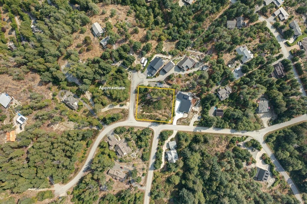 Dining Area Photo of 13488 Godkin Way, Garden Bay, BC