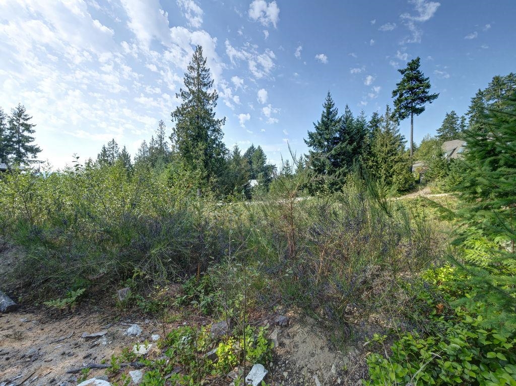 Guest Bathroom Photo of 13488 Godkin Way, Garden Bay, BC