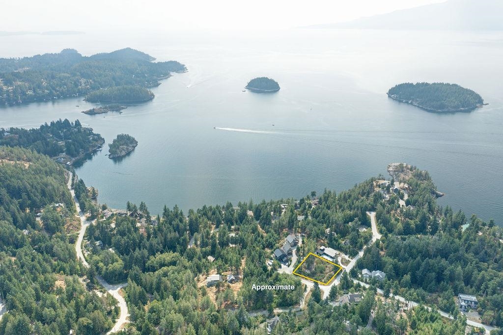 Kitchen Island Photo of 13488 Godkin Way, Garden Bay, BC