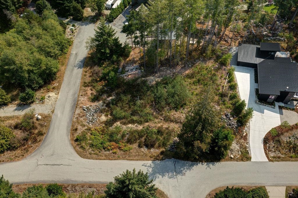 Mudroom Photo of 13488 Godkin Way, Garden Bay, BC