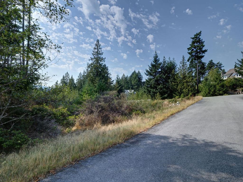 Office / Den Photo of 13488 Godkin Way, Garden Bay, BC