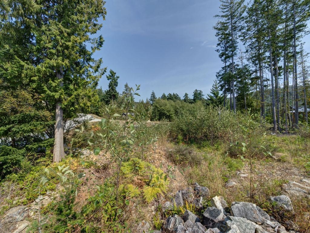 Walk-In Closet Photo of 13488 Godkin Way, Garden Bay, BC