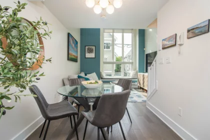 201 3715 Commercial Street, Vancouver, BC, Vancouver — Townhouse for sale
