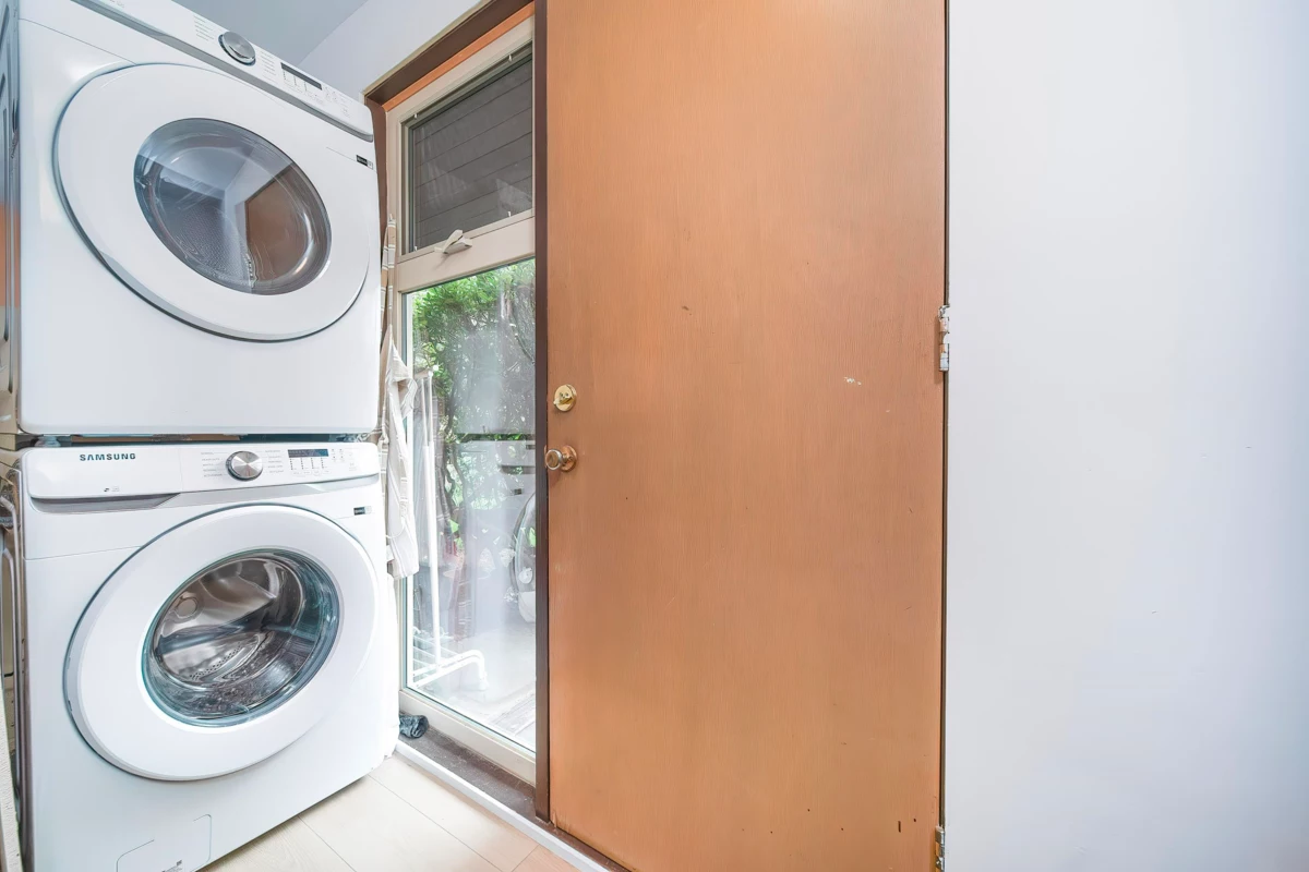 Backyard Photo of 5186 10a Avenue, Delta, BC