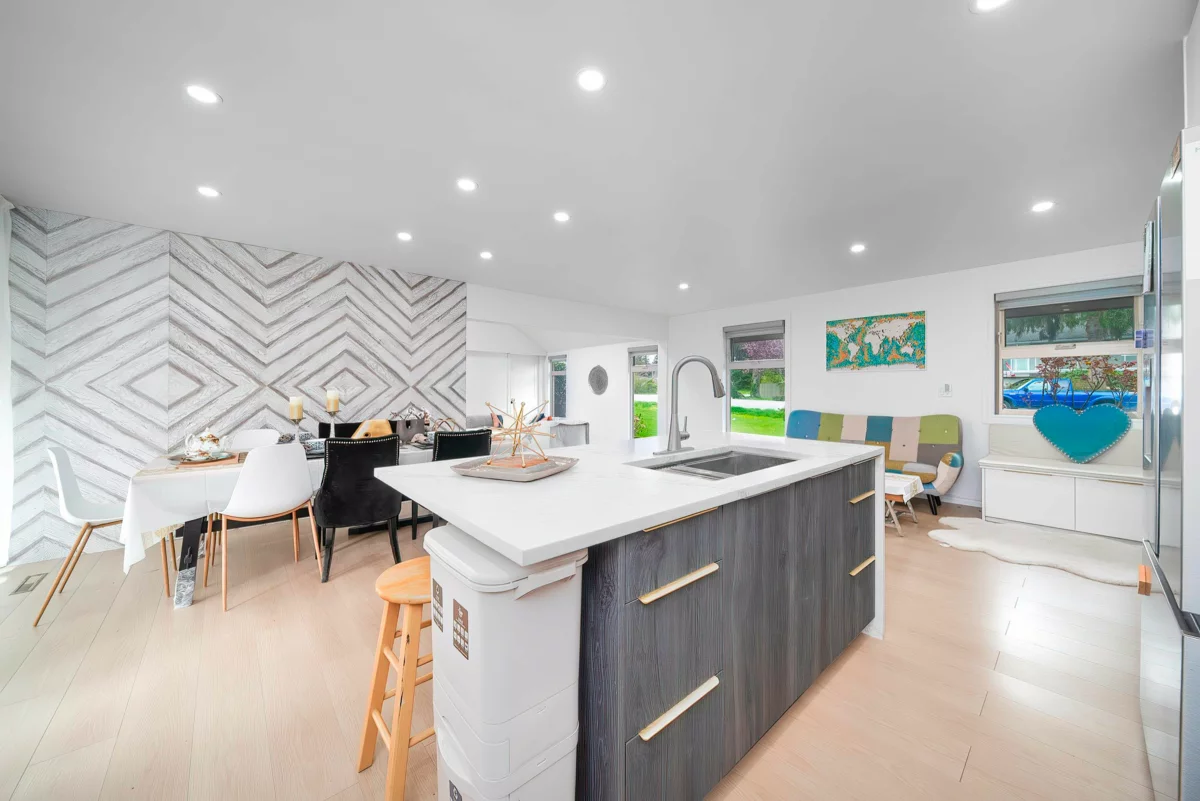 Breakfast Nook Photo of 5186 10a Avenue, Delta, BC