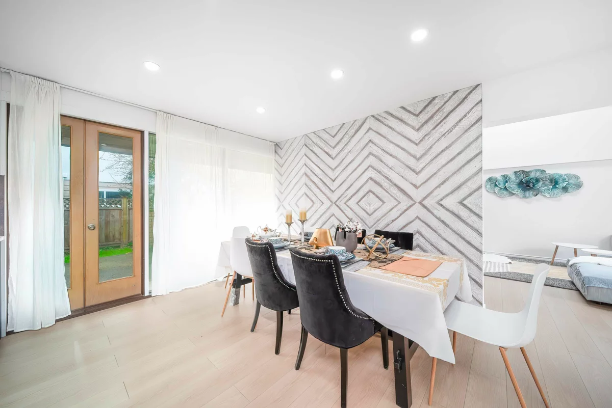 Primary Bathroom Photo of 5186 10a Avenue, Delta, BC