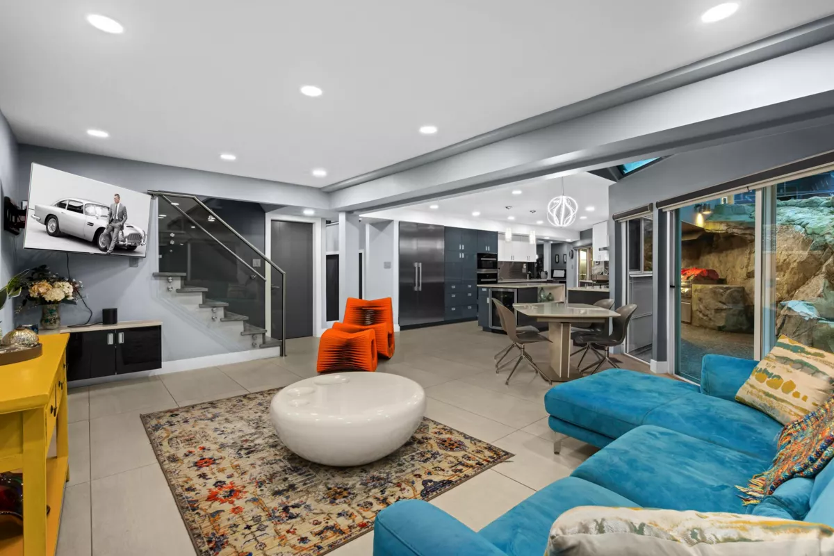 Office / Den Photo of 3722 Southridge Place, West Vancouver, BC