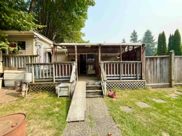 Laundry Room Photo of 47 & 48 1650 Columbia Valley Road, Lindell Beach, BC