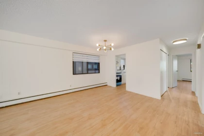 Kitchen Photo of 4565 W 9th Avenue, Vancouver, BC