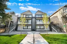 1 1923 River Drive, New Westminster, BC