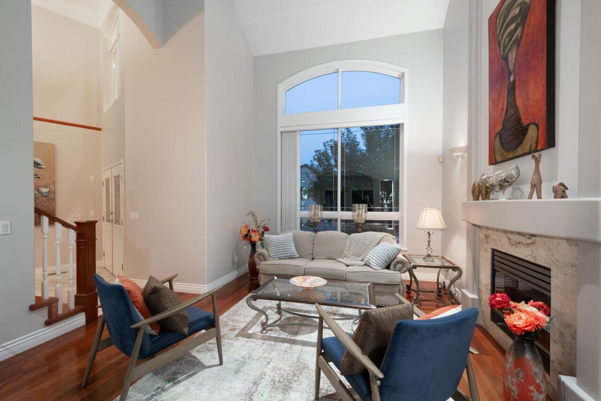 Dining Area Photo of 51 Wilkes Creek Drive, Port Moody, BC