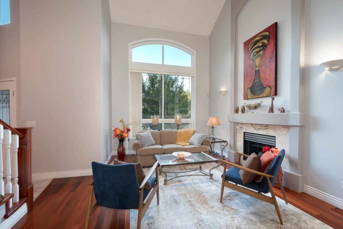 Living Room Photo of 51 Wilkes Creek Drive, Port Moody, BC
