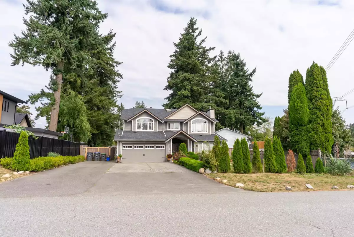 Community Amenities Photo (Clubhouse) of 14075 110a Avenue, Surrey, BC