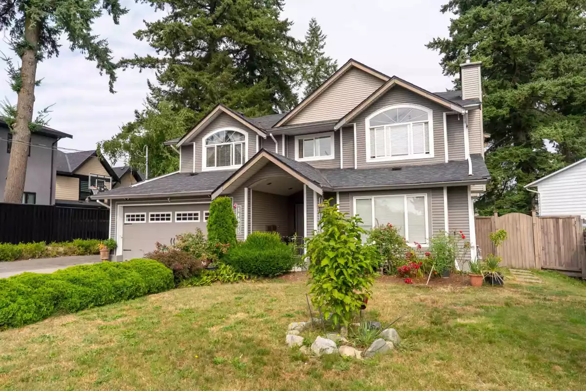 Fitness Center Photo Near 14075 110a Avenue, Surrey, BC