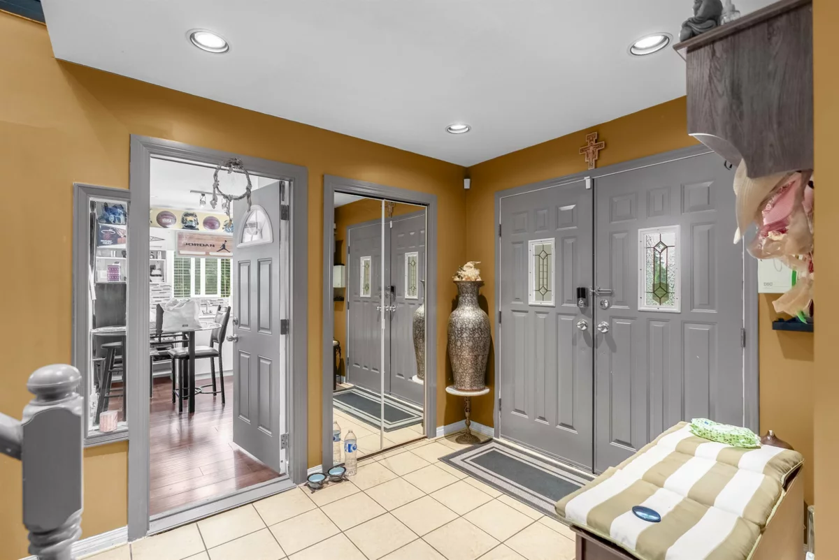 Living Room Photo of 14075 110a Avenue, Surrey, BC