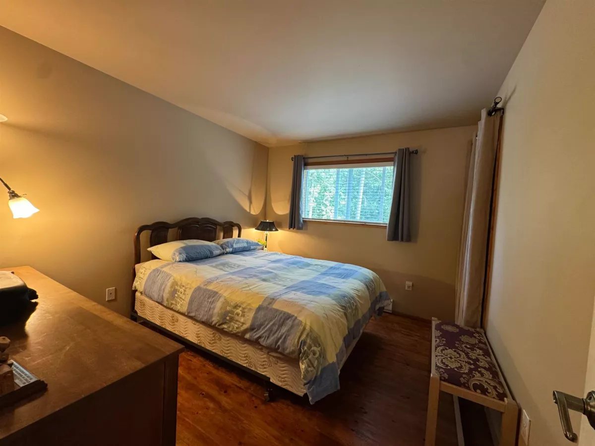 Basement Recreation Room Photo of 714 Charter Road, Mayne Island, BC