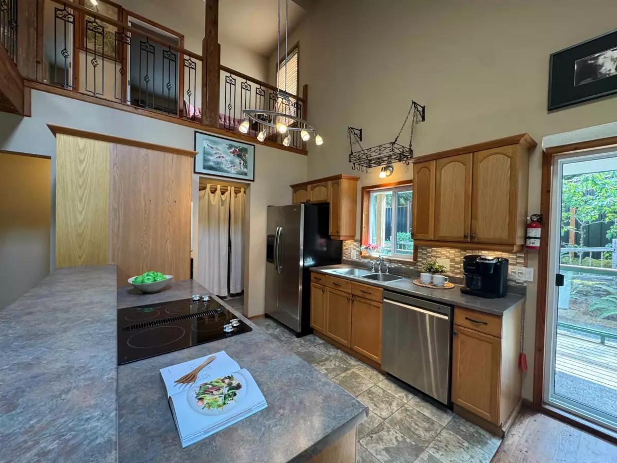 Kitchen Photo of 714 Charter Road, Mayne Island, BC