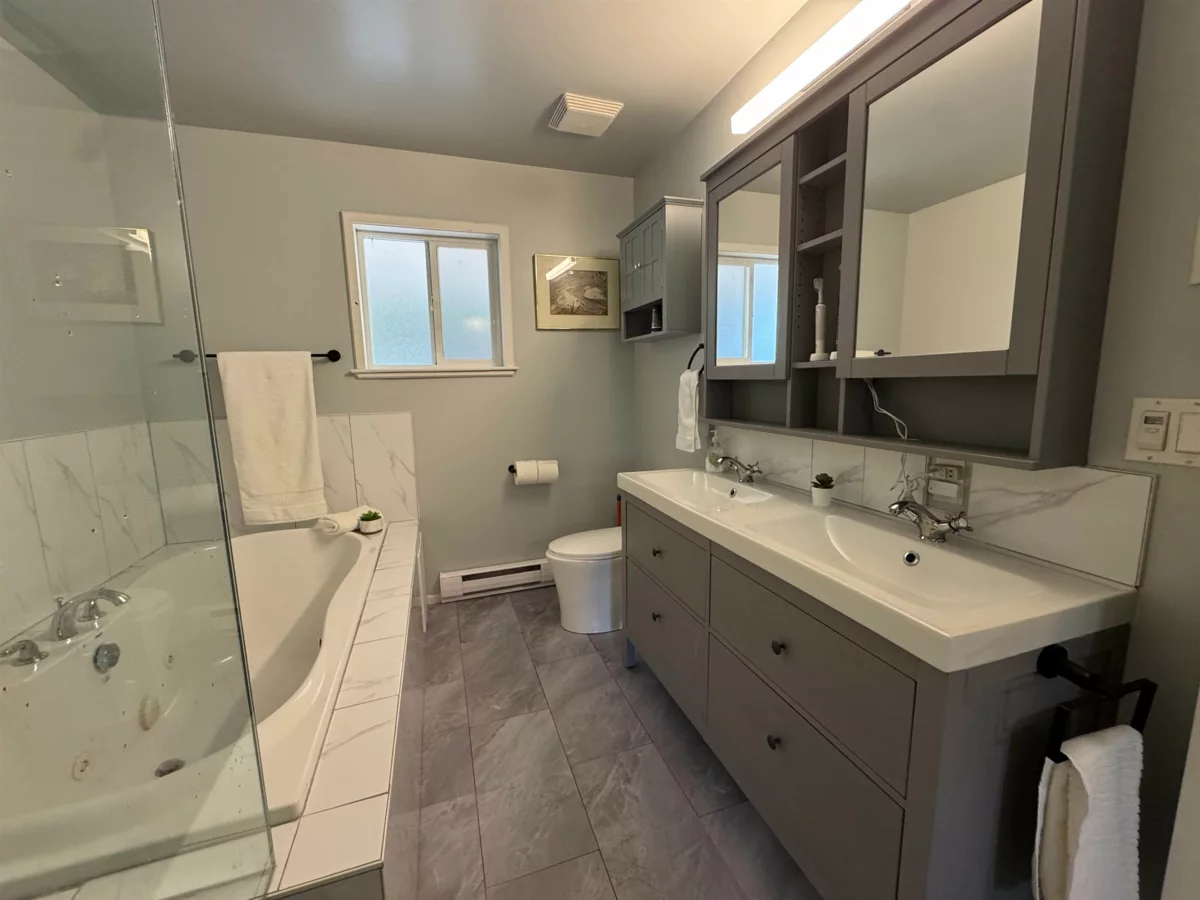 Primary Bedroom Photo of 714 Charter Road, Mayne Island, BC