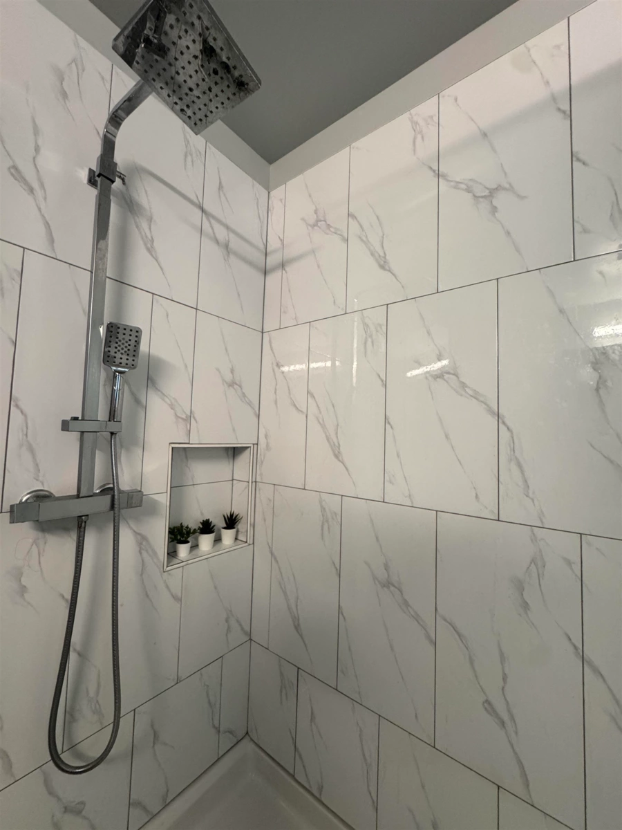 Walk-In Closet Photo of 714 Charter Road, Mayne Island, BC