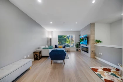 Breakfast Nook Photo of 216 2277 Oak Meadows Drive, Surrey, BC