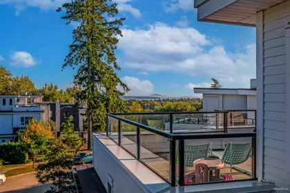 216 2277 Oak Meadows Drive, Surrey, BC