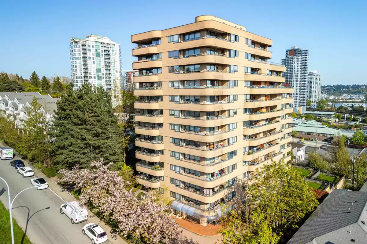 Fitness Center Photo Near 1105 1026 Queens Avenue, New Westminster, BC