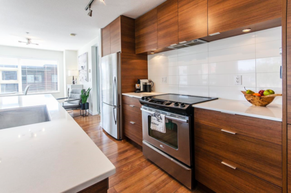 409 1679 Lloyd Street, North Vancouver, BC, North Vancouver — Apartment/Condo for sale