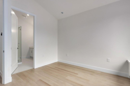 Guest Bathroom Photo of 1 4257 Knight Street, Vancouver, BC