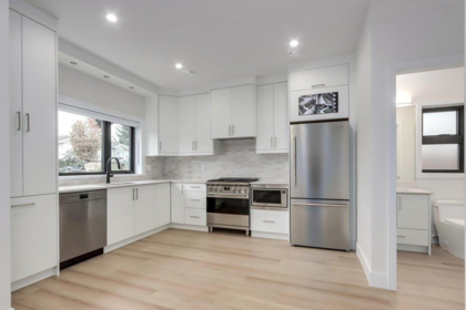 Kitchen Photo of 1 4257 Knight Street, Vancouver, BC