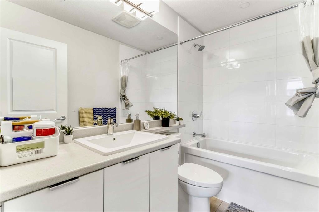 Bedroom 3 Photo of 305 31158 Westridge Place, Abbotsford, BC