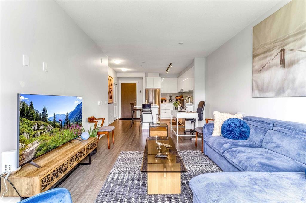 Family Room Photo of 305 31158 Westridge Place, Abbotsford, BC